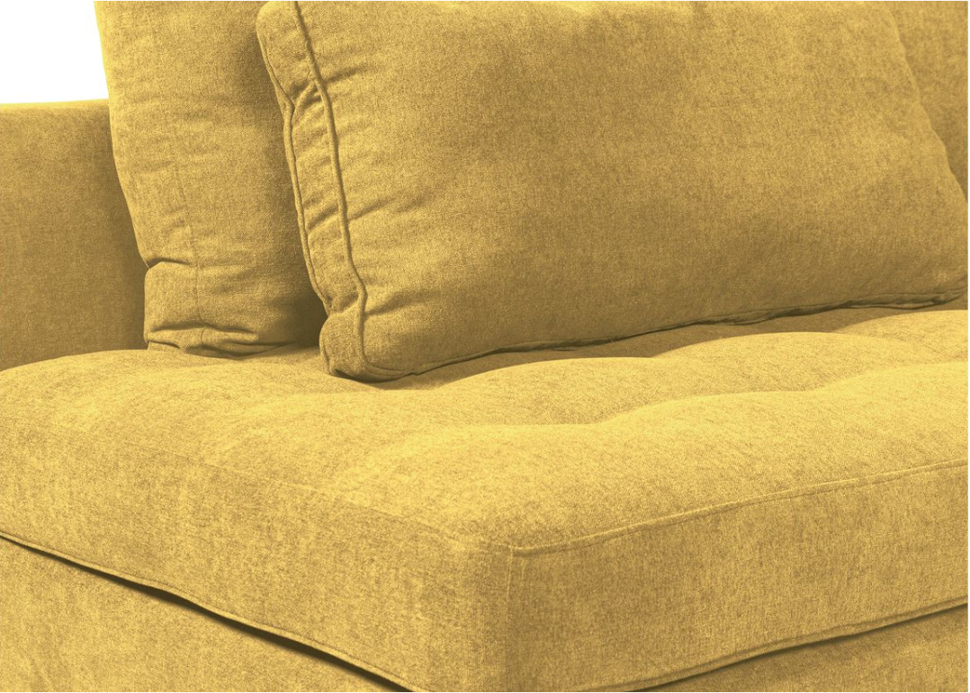Απεικονίζει μαξιλάρια του γωνιακού καναπέ  Seville Interium σε Κίτρινο.